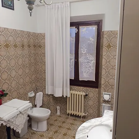 Il Nido Delle Rondini 3*