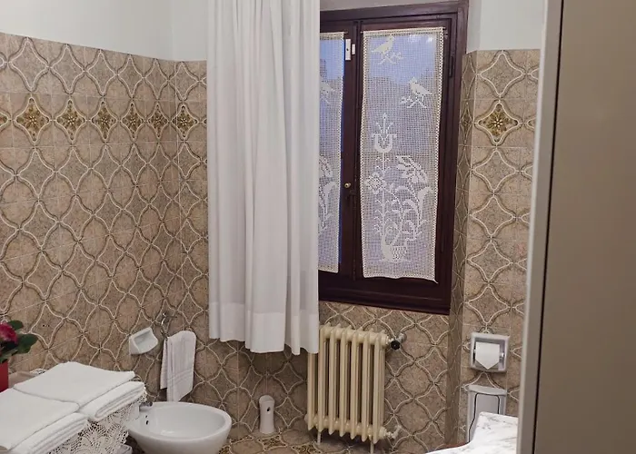 Il Nido Delle Rondini 3*