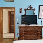 Il Nido Delle Rondini 3* פירנצה